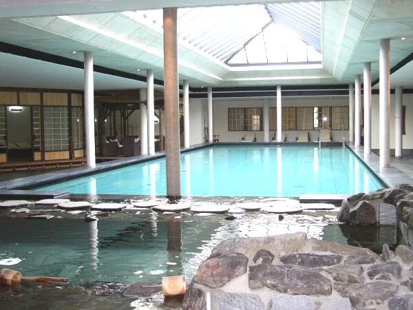 Neue Schwimmhalle